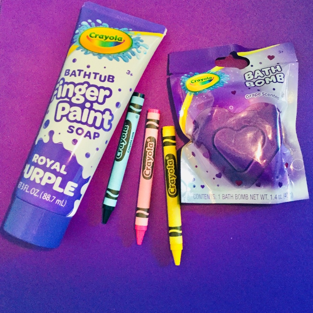 CRAYOLA Bathtub Fingerpaints + Bath Bomb Ⓜ️